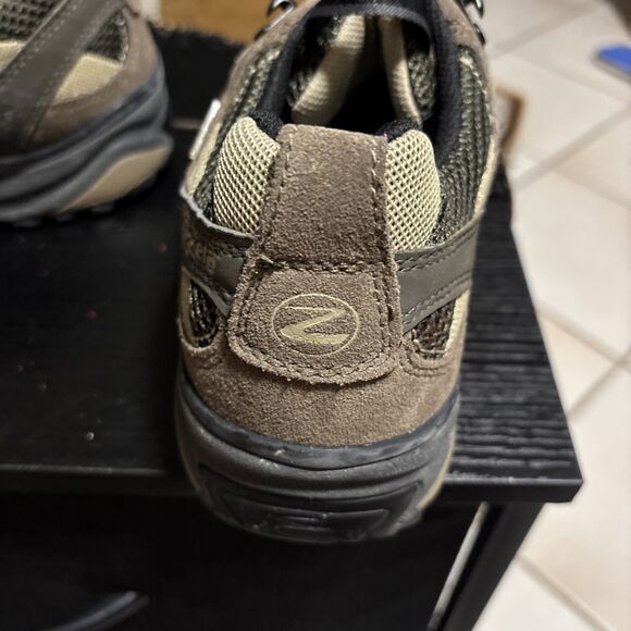 TREZETA Vibram Sole Waterproof and Breathable Hiking Shoes Mens US 8 EUC! Europe main image 4